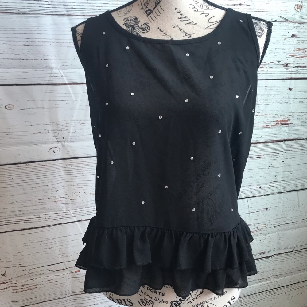 The Arte by zenana black blouse tank top